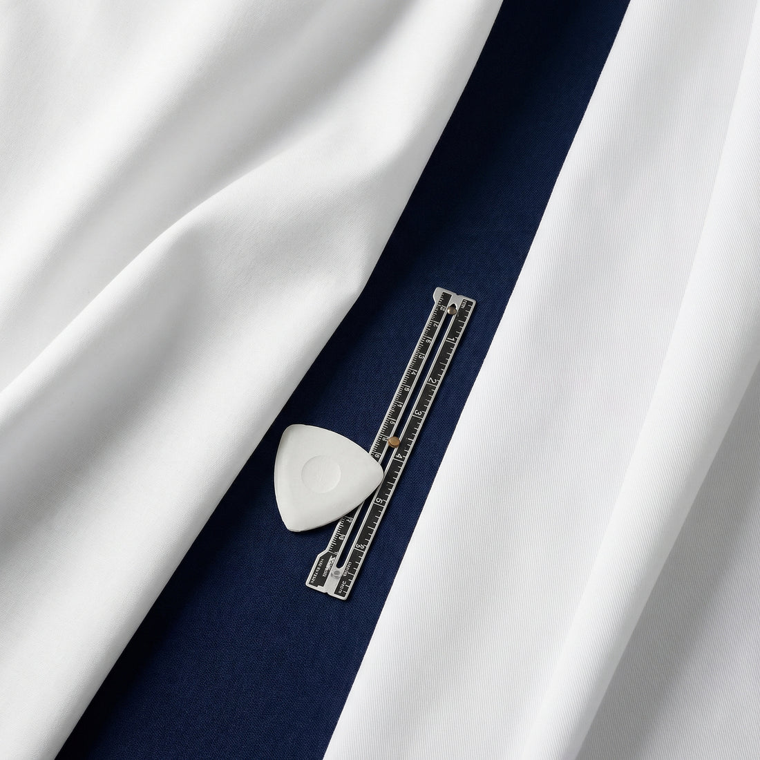 Broadcloth vs Poplin: What's the Difference and Which Should You Use?