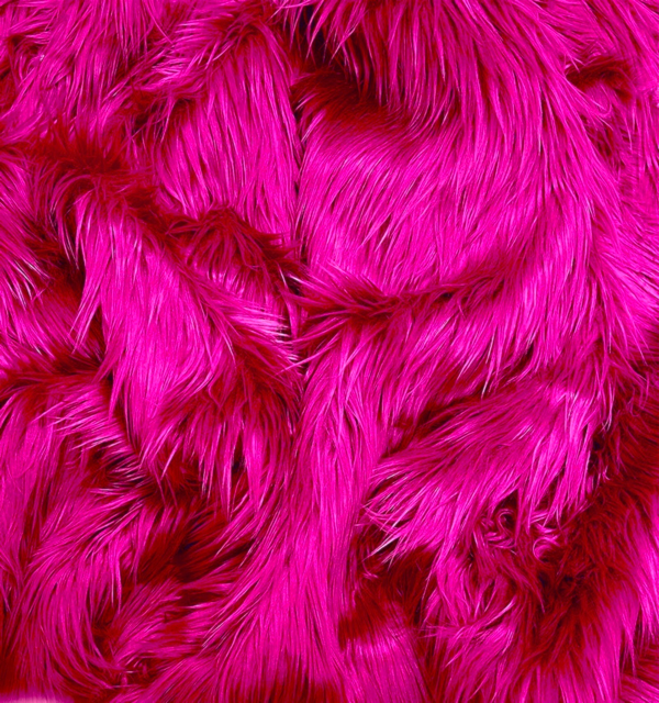 EOVEA Shaggy Faux Fur Fabric | Fuchsia