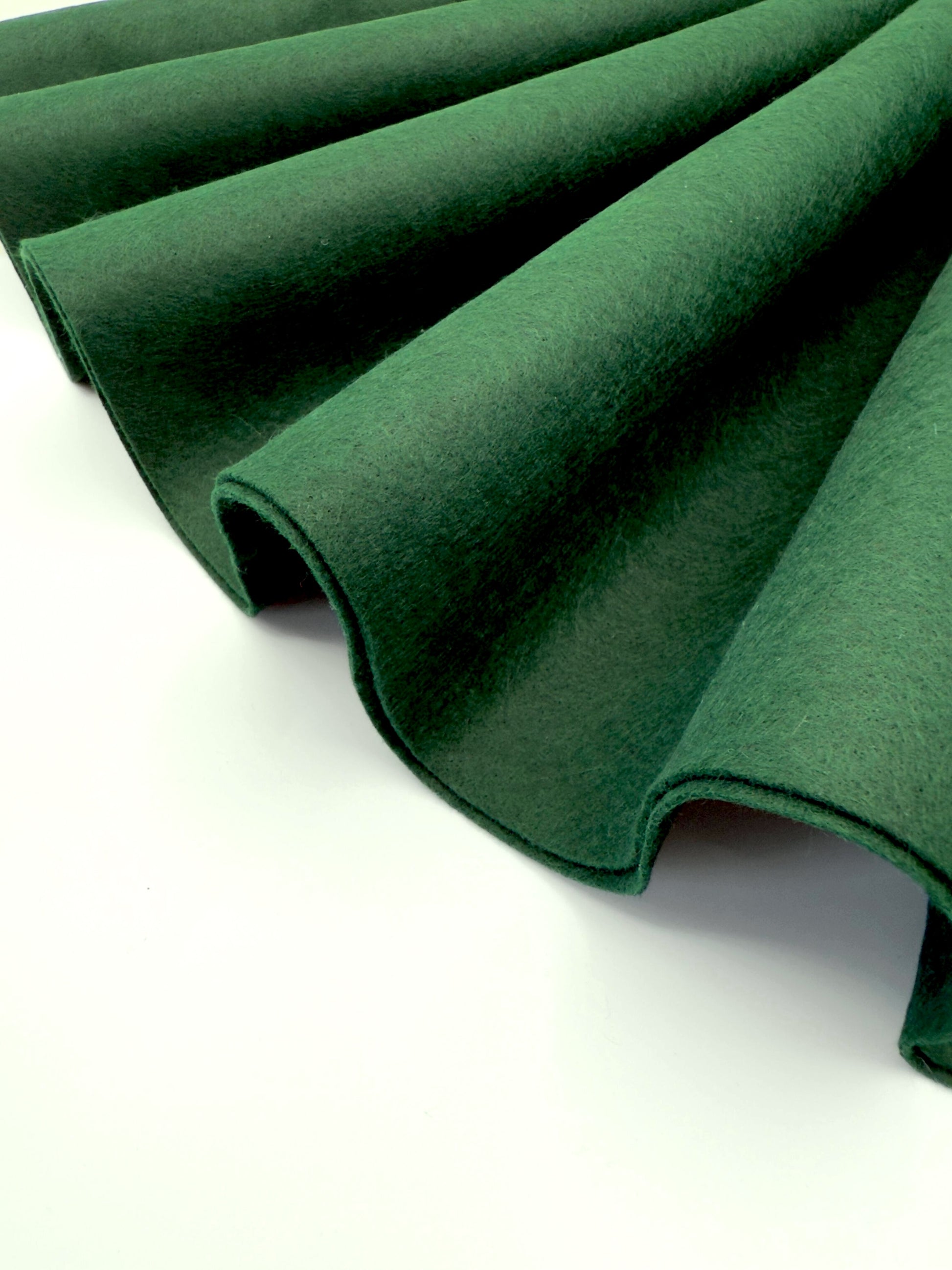 Acrylic Felt Fabric |  1.6mm Thick Felt By The Roll | 20 Yard