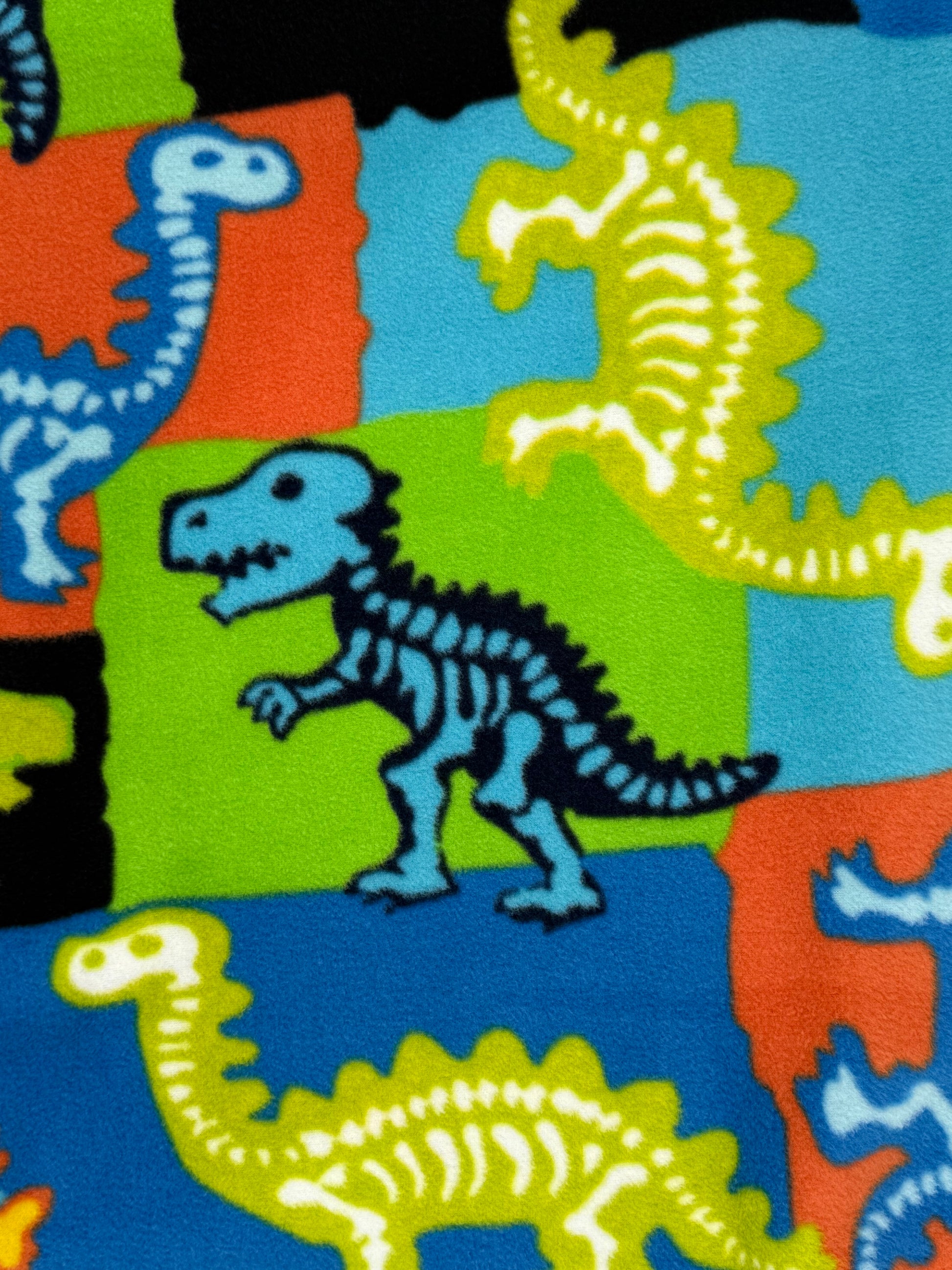 Printed Fleece Fabric by the Bolt – 60" Wide, Anti-Pill
