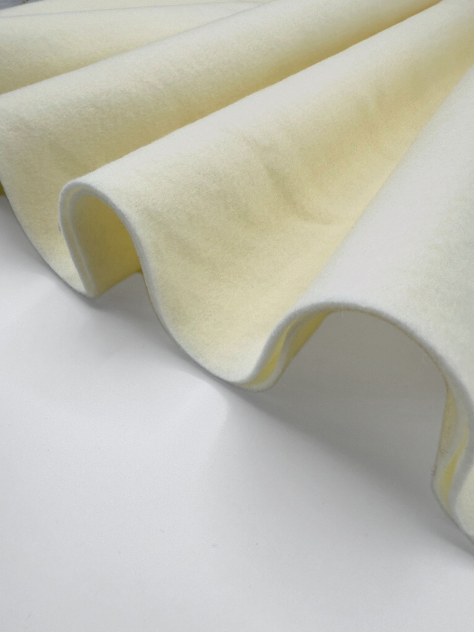 Acrylic Felt Fabric |  1.6mm Thick Felt By The Roll | 20 Yard