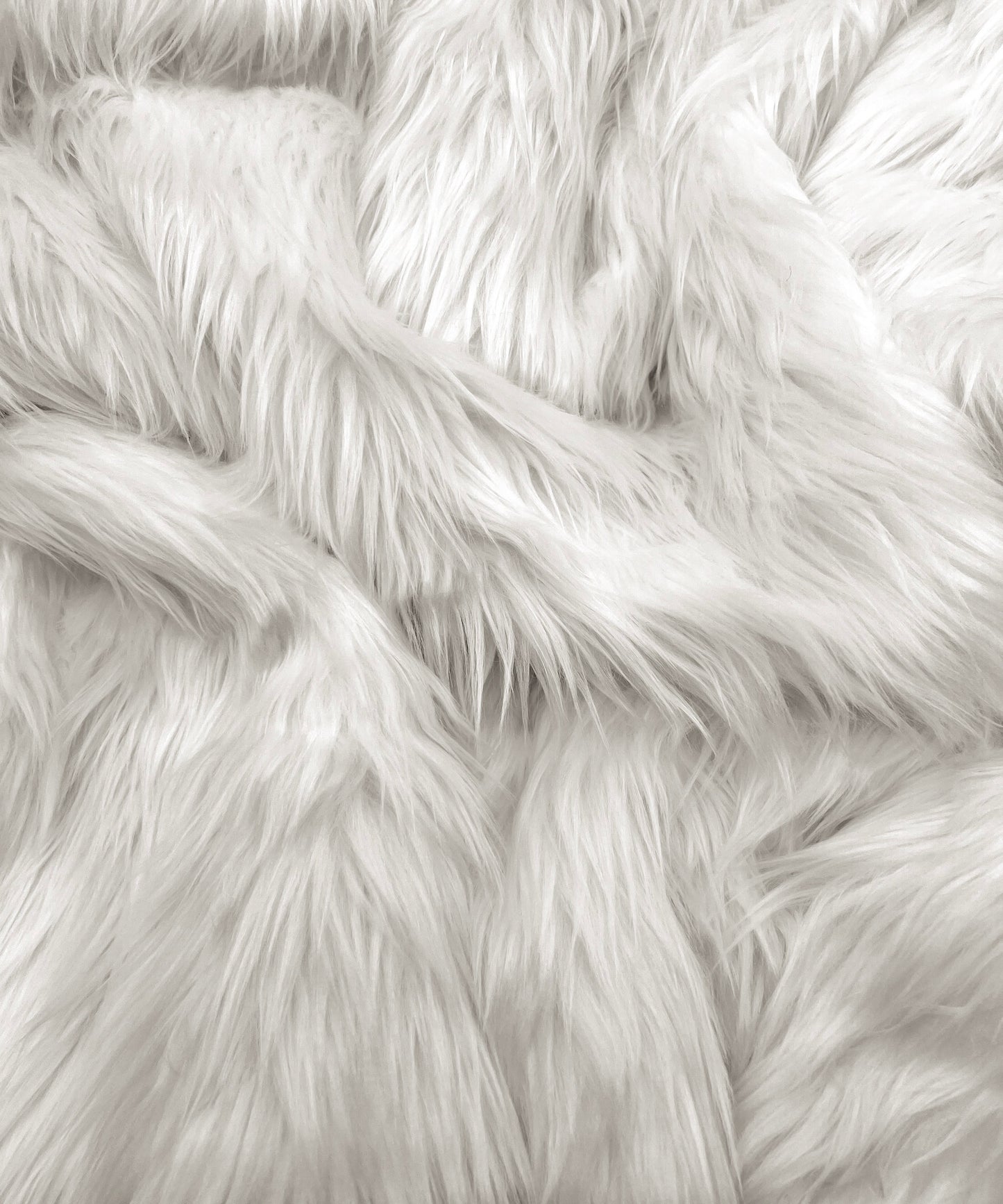 EOVEA Shaggy Faux Fur Fabric | Off White