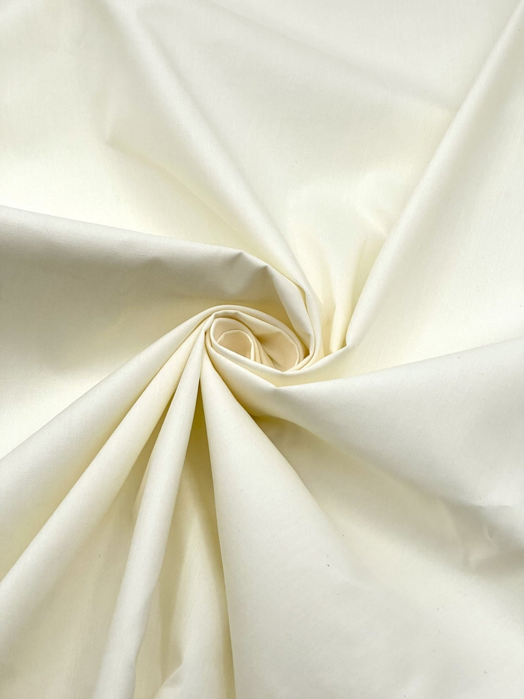 Poly Cotton Fabric for Sewing | Broadcloth Fabric | Ivory - EOVEA