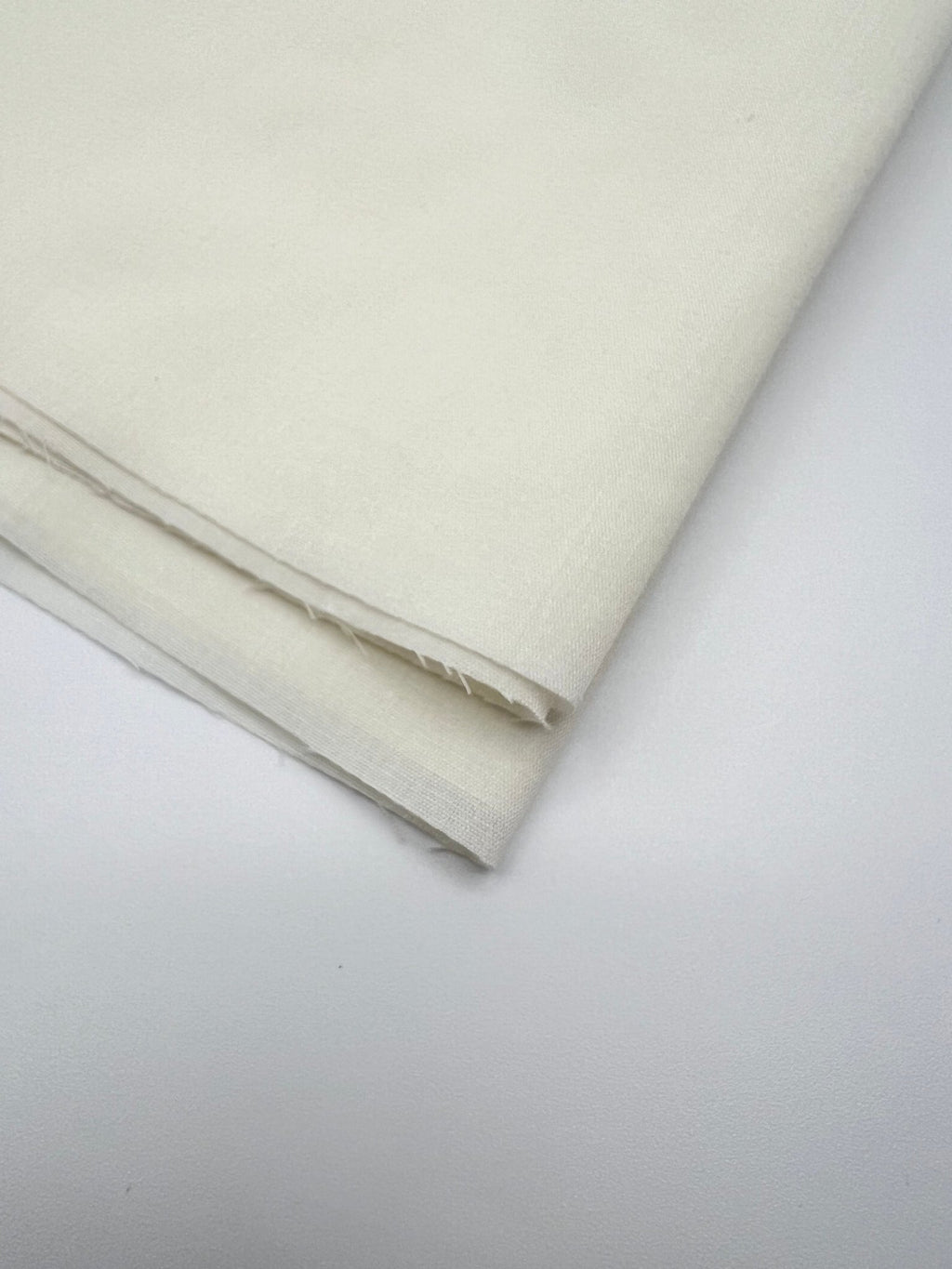 Poly Cotton Fabric for Sewing | Broadcloth Fabric | Ivory - EOVEA