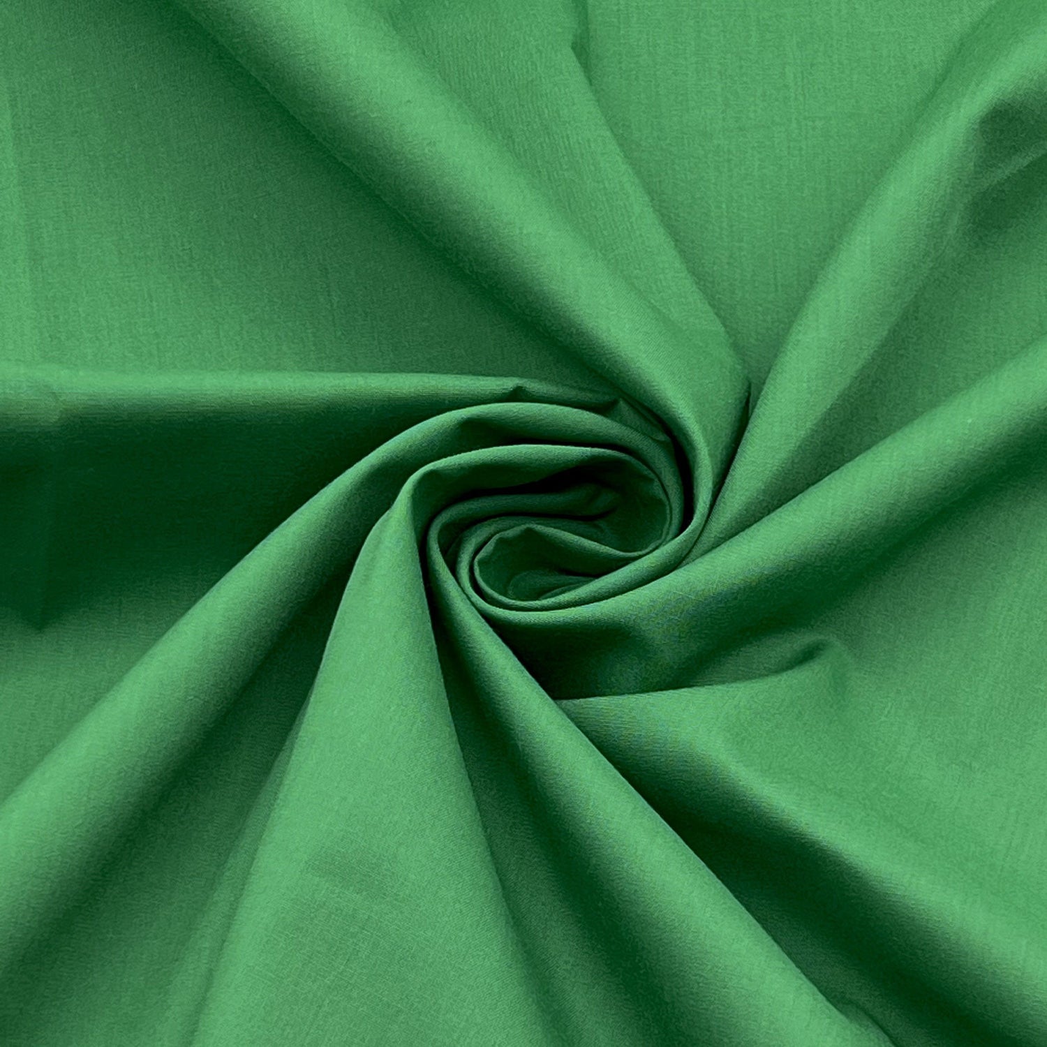 Poly Cotton Fabric for Sewing | Broadcloth Fabric | Kelly Green - EOVEA